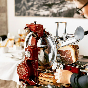 BERKEL | Maszyna z kołem zamachowym B114 - Ostrze: Ø 319 mm - Czerwona - włącznie z ramą podstawy - Prime Gastro