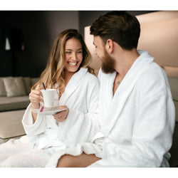 (12 sztuk) Szlafrok kąpielowy z kołnierzem szalowym - rozmiar: M - biały