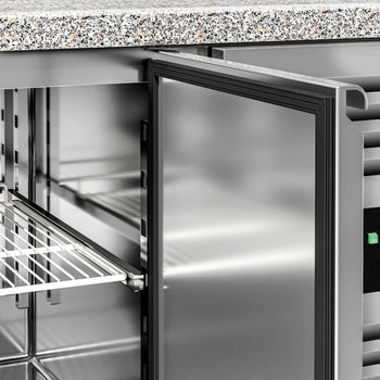 Stół Sałatkowy PREMIUM - 2020mm - 3 drzwi - dla 5x GN 1/1 + 1x GN 2/4 - szklana nadstawka - 1 półka - oświetlenie LED - Prime Gastro