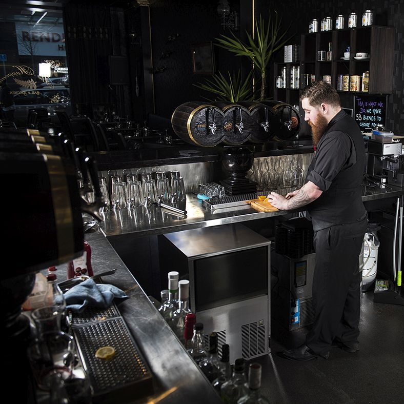 Kostkarka do lodu - wydrążony cylinder - 114 kg/24 godz. - Prime Gastro