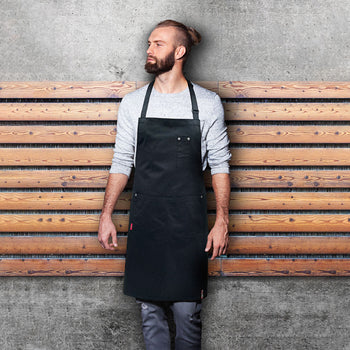 KARLOWSKY | Fartuch na szelkach z krótkim rękawem ROCK CHEF®-Stage2 z klamrą i kieszeniami - Prime Gastro