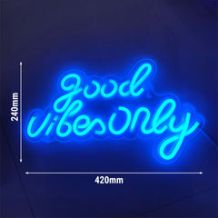 Podświetlany znak LED - Good Vibes Only - Niebieski - 420x240mm