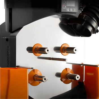 Elektryczna wyciskarka do pomarańczy - z chłodzeniem, automatycznym podawaniem owoców, schowkiem na sok & podstawą - czarna - Prime Gastro