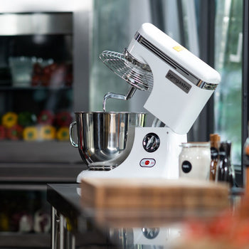 Mikser planetarny - 5 litrów - 330 W - włącznie z 3 nasadkami mieszającymi - Prime Gastro