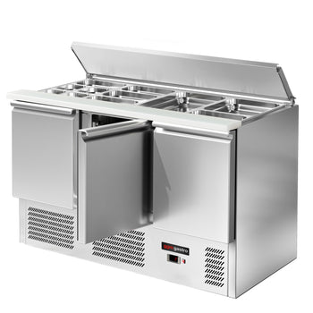 Stół Sałatkowy ECO - 1368 mm - 3 drzwi - Wlot na pojemniki GN - Prime Gastro