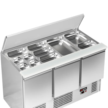 Stół Sałatkowy ECO - 1368 mm - 3 drzwi - Wlot na pojemniki GN - Prime Gastro