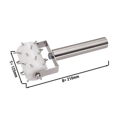 Dziurkacz do ciasta wykonany ze stali nierdzewnej - 21 x 12,5 cm