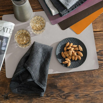 (144 szt.) Podkładka na stół James - w eleganckim wyglądzie skóry - 33 x 46 cm - szarobrązowy - Prime Gastro