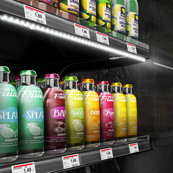 Naścienna szafa chłodnicza z izolowanymi drzwiami na zawiasach - 1002 mm - 440 litrów - z oświetleniem LED i 4 półkami - Prime Gastro