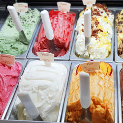 Lada na lody LIAM - 1560 mm - statyczna - dla 13+13x 5 litrowych pojemników na lody - fioletowa