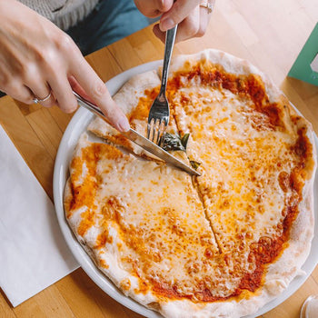 Gazowy piec do pizzy - 8 x 30 cm - Cyfrowy - włącznie z ramą podstawy - Prime Gastro