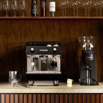 Ekspres z portafiltrem - 1 grupa - włącznie z systemem wstępnej infuzji - Prime Gastro