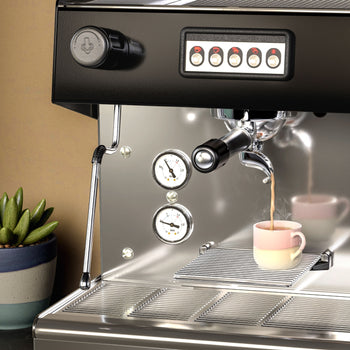Ekspres z portafiltrem - 2 grupy - włącznie z systemem wstępnej infuzji - stal nierdzewna - Prime Gastro
