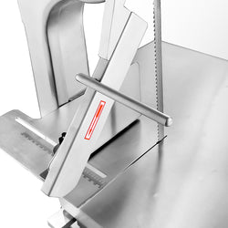 Elektryczna piła do kości z anodowanego aluminium - długość taśmy: 1650mm - maks. wysokość cięcia: 218mm - 750W