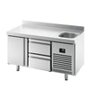 Stół chłodniczy Premium PLUS – 1468 x 700 mm – ze zlewem 1-komorowym, 1 drzwiami i 2 szufladami 1/2 – z rantem