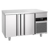 Stół chłodniczy – 1400 x 700 mm – z 2 drzwiami z tyłu – ze szklanym panelem przednim