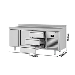 Stół chłodniczy PREMIUM PLUS - 1960x600 mm - z 2 drzwiami & 3 szufladami & z panelem tylnym