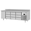 Stół chłodniczy PREMIUM PLUS - 2452x700mm - 625L - z 1 drzwiami - z 9 szufladami - z rantem
