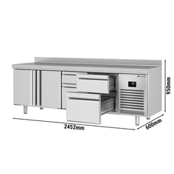 Stół chłodniczy PREMIUM PLUS - 2452x600 mm - z 2 drzwiami & 4 szufladami & panelem tylnym