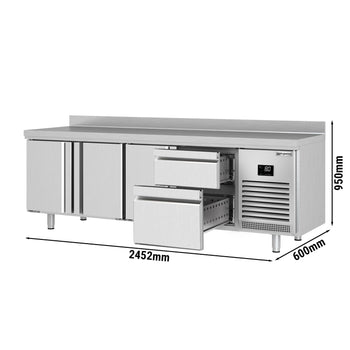 Stół chłodniczy PREMIUM PLUS - 2452x600 mm - z 3 drzwiami & 2 szufladami & panelem tylnym