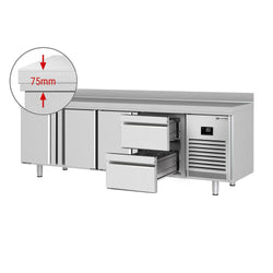 Stół chłodniczy PREMIUM PLUS - 2452x700mm - 625L - z 3 drzwiami - z 2 szufladami - z rantem