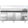 Stół chłodniczy do pizzy Premium PLUS – 2305 x 800 mm – z 2 drzwiami i 3 szufladami – z witryną nadstawną chłodniczą na 10x GN 1/3 z nadstawką szklaną