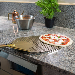 Łopata do pizzy - Kwadratowa - GOLD - Aluminium anodowane - 330x330mm - Długość:156cm - perforowana