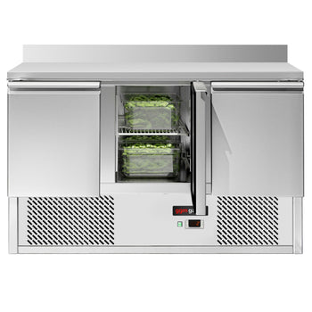Stół chłodniczy ECO - 1370x700 mm - z 3 drzwiami & z panelem tylnym - Prime Gastro