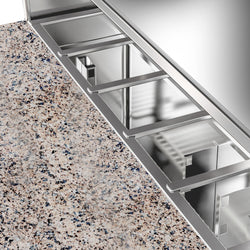 Stół Sałatkowy ECO - 1368 mm - 3 drzwi - dla 8x GN 1/6 - nadstawka ze stali nierdzewnej