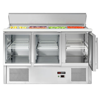 Saladette ECO - 1370 mm - 3 szklane drzwi - z wlotem na 4x GN 1/1 i pokrywą ze stali nierdzewnej - Prime Gastro