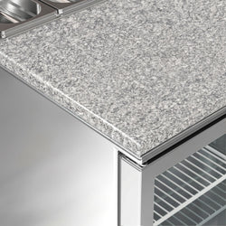SAG_OG_GT_detail_corner_cutting_board_1.jpg