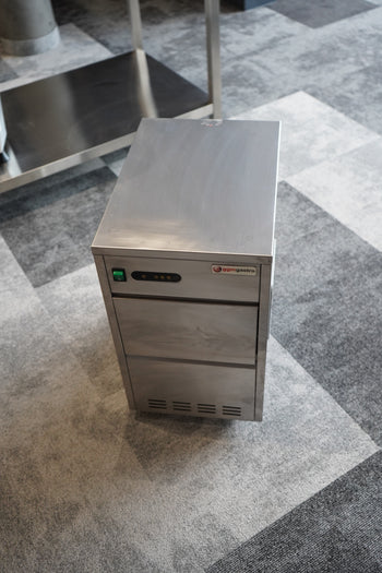 Kostkarka do lodu - pusty cylinder - 24 kg/ 24 godz. - Prime Gastro