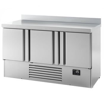 Stół chłodniczy PREMIUM PLUS - 1460x700 mm - z 3 drzwiami & z panelem tylnym - Prime Gastro