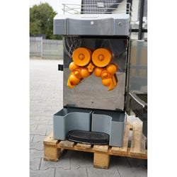 Automatyczna wyciskarka do pomarańczy - szara