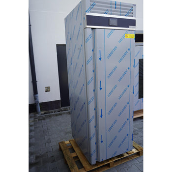 Szafa mroźnicza PREMIUM - GN 2/1 - 700 litrów - z 1 drzwiami - Prime Gastro