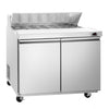 Stół przygotowawczy PREMIUM – 1230 mm – 396 L – z 2 drzwiami – z 12 pojemnikami GN 1/6 – w stylu amerykańskim