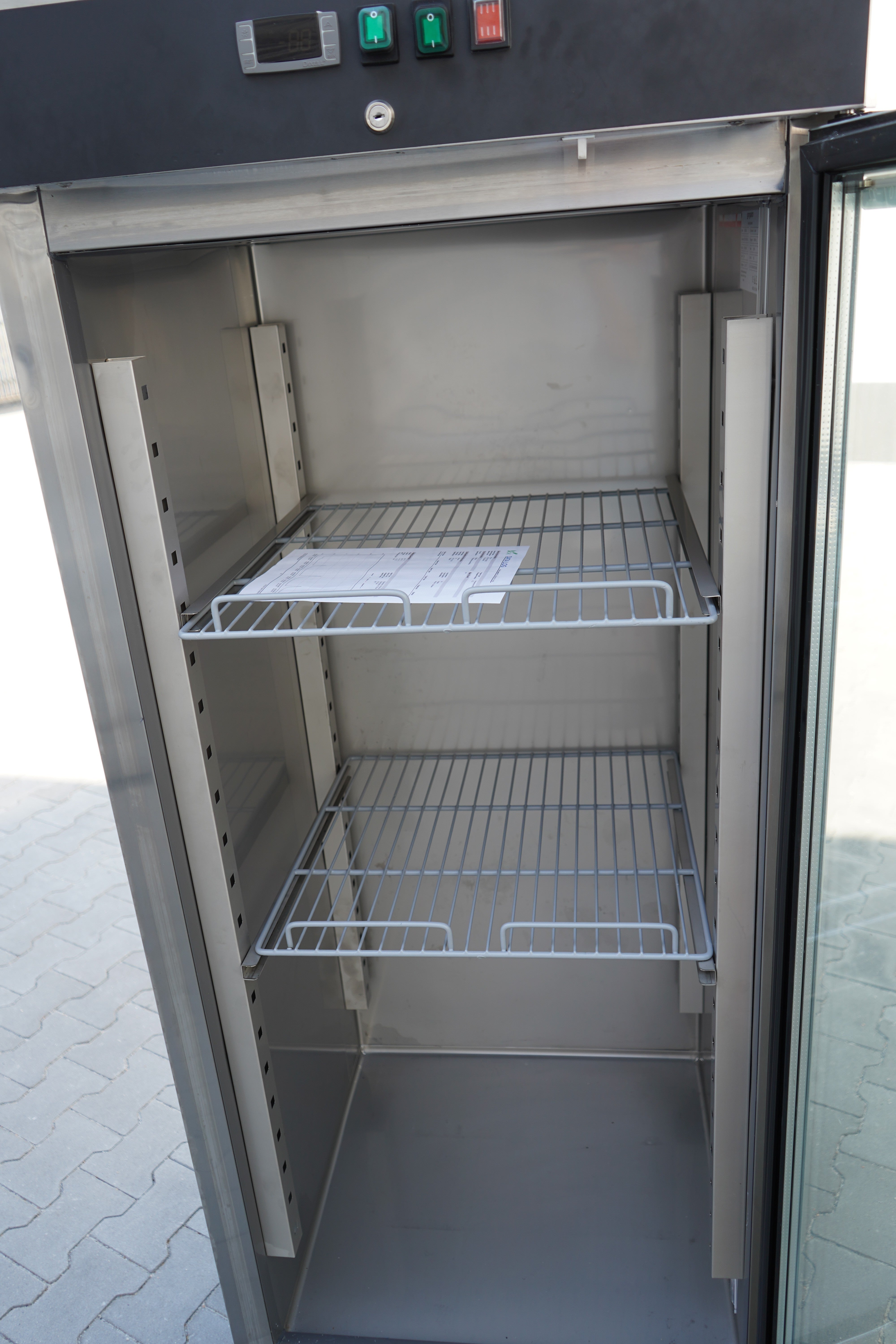 ECO stainless steel freezer - 600 liters - with 1 glass door